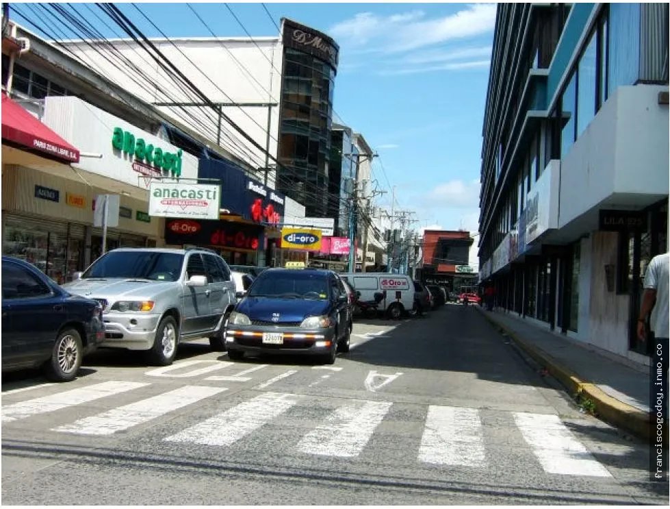 Venta de oficina showroom zona libre