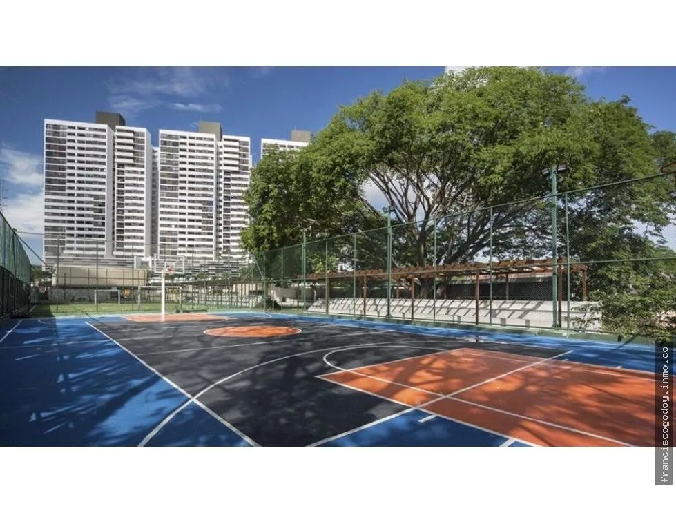 Venta de apartamento en condado del rey