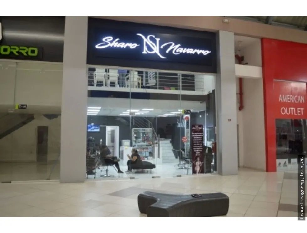 Venta de local comercial en centro comercial megamall, 24 de diciembre