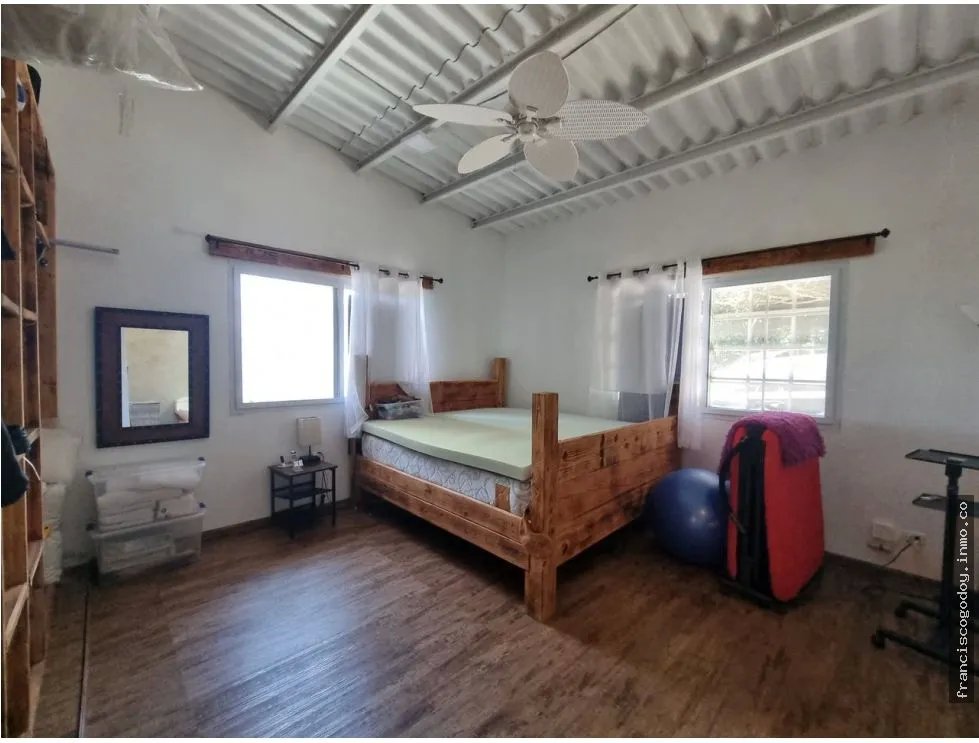 Venta de casa en altos de campana