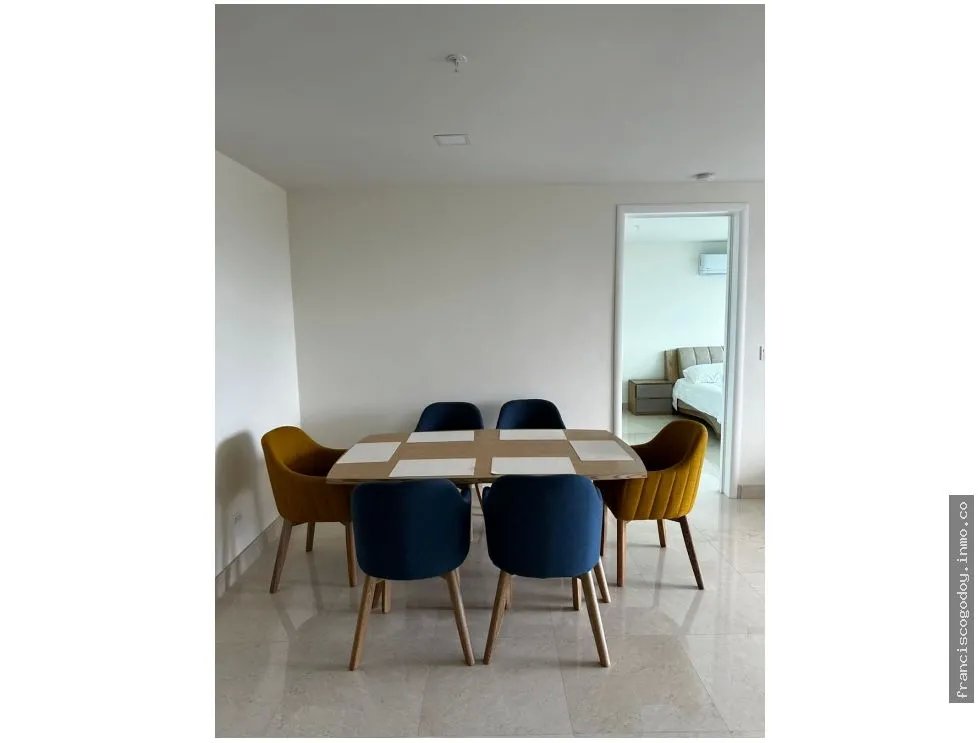 Se alquila apartamento en playa bonita