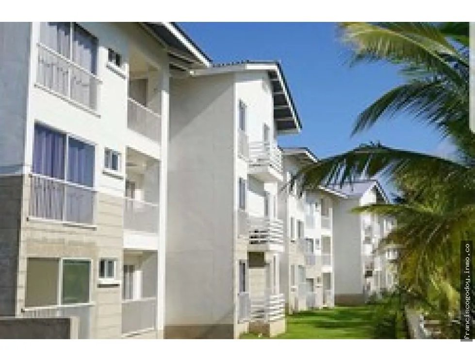 Se vende apartamento en playa dorada