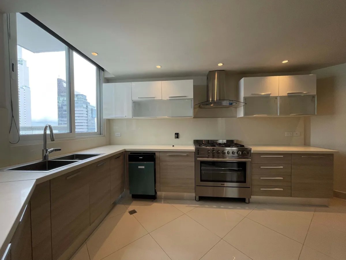 Venta de apartamento en ph the regent, costa del este