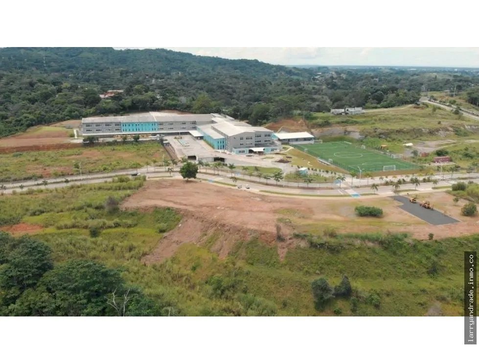 Venta de lote comercial en green valley panama norte