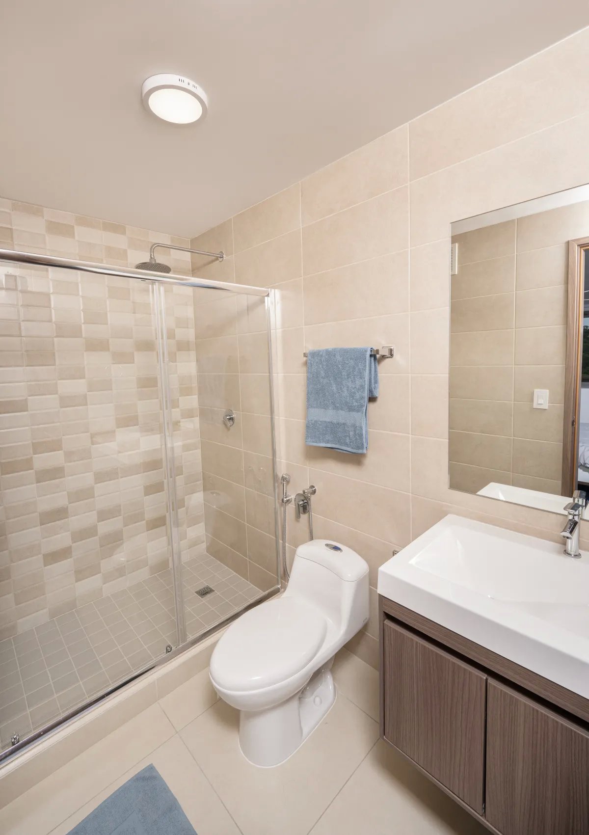 Venta de apartamento en ph spotlight, condado del rey