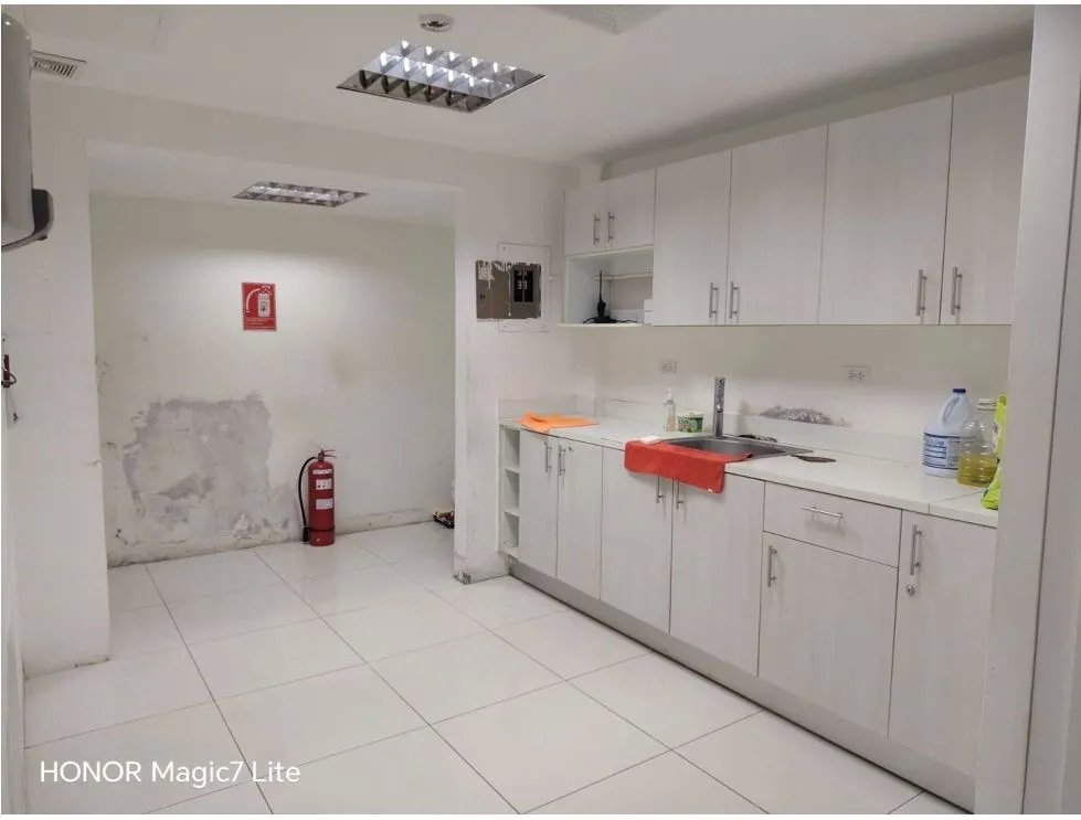 Alquiler de local en planta baja, ph 23 - obarrio