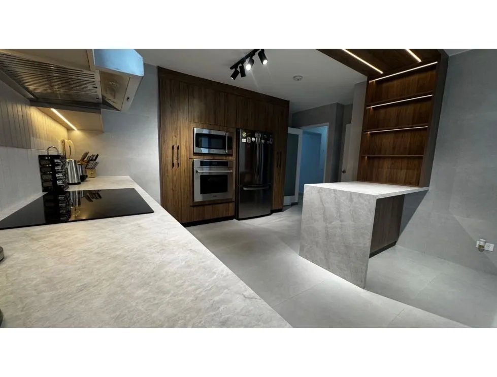 Venta de apartamento en ph condesa del mar, av. balboa