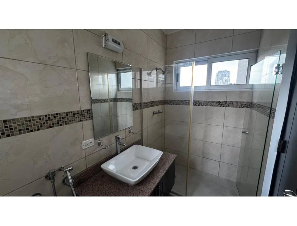 Alquiler de apartamento en ph macedonia towers, pueblo nuevo