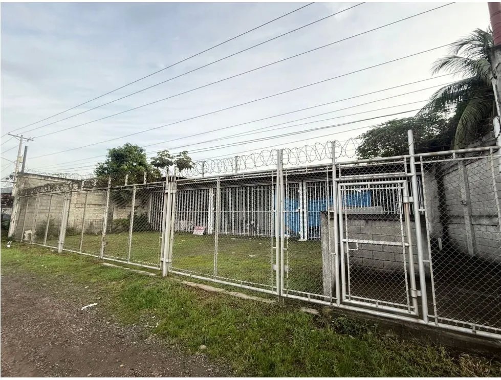 Venta de local comercial en felipillo,