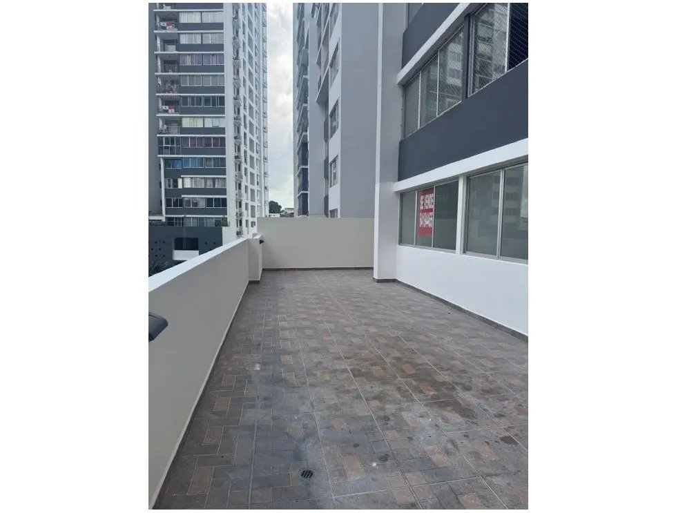 Apartamento en ph central park, torre park  vía transístmica