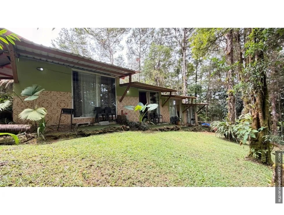 Venta de casa en el nido, cerro azul.