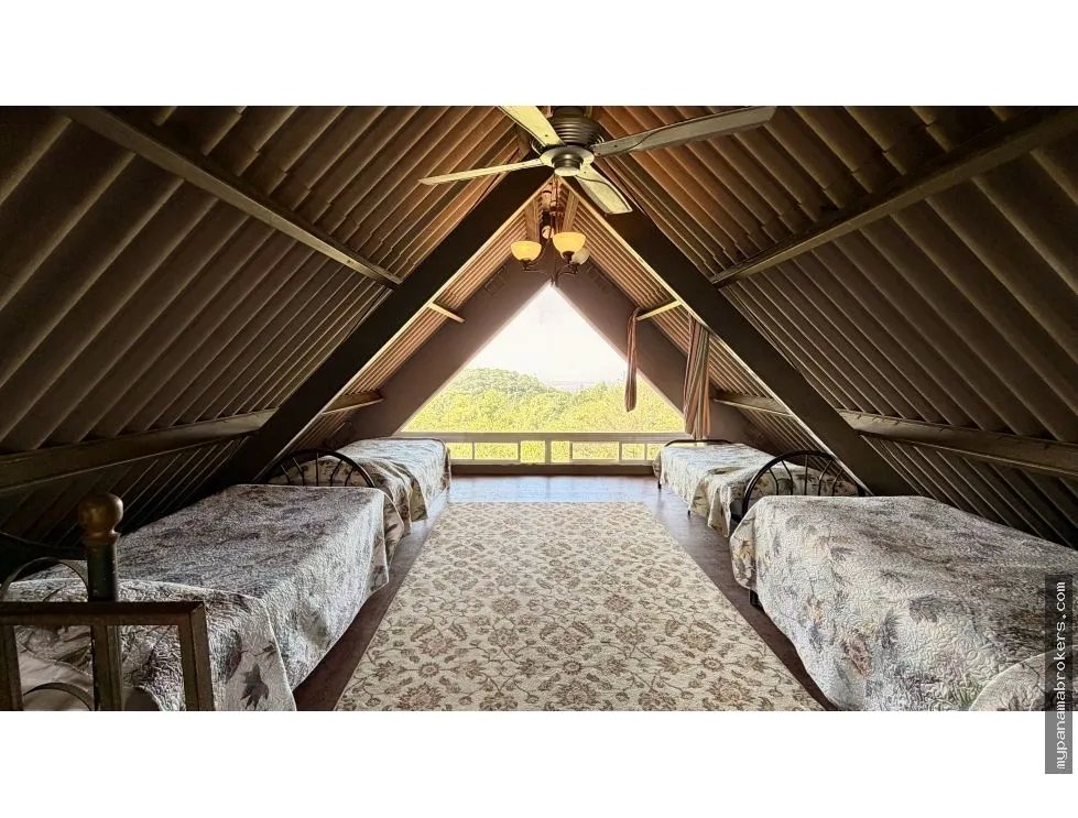 Se vende casa en cerro azul, panamá