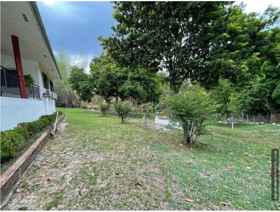 Se vende casa en coronado, chame