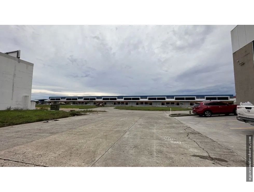 Venta de galeras en parque industrial de las américas