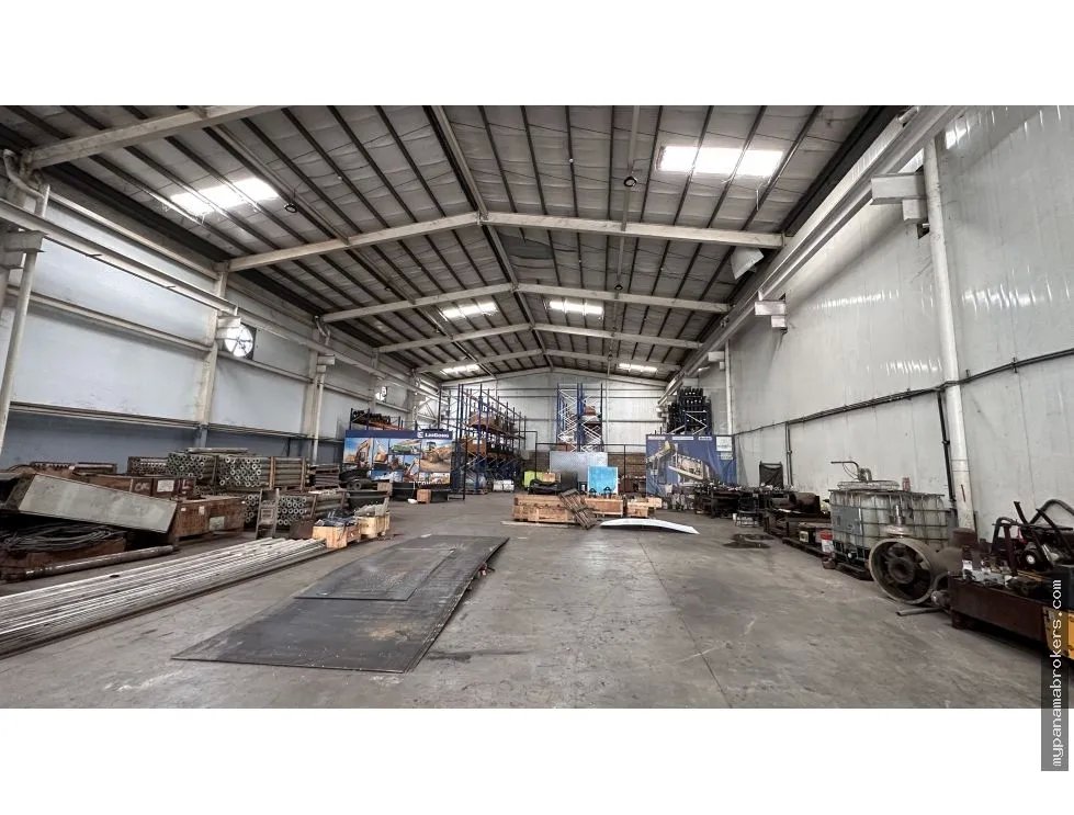 Venta de galeras en parque industrial de las américas