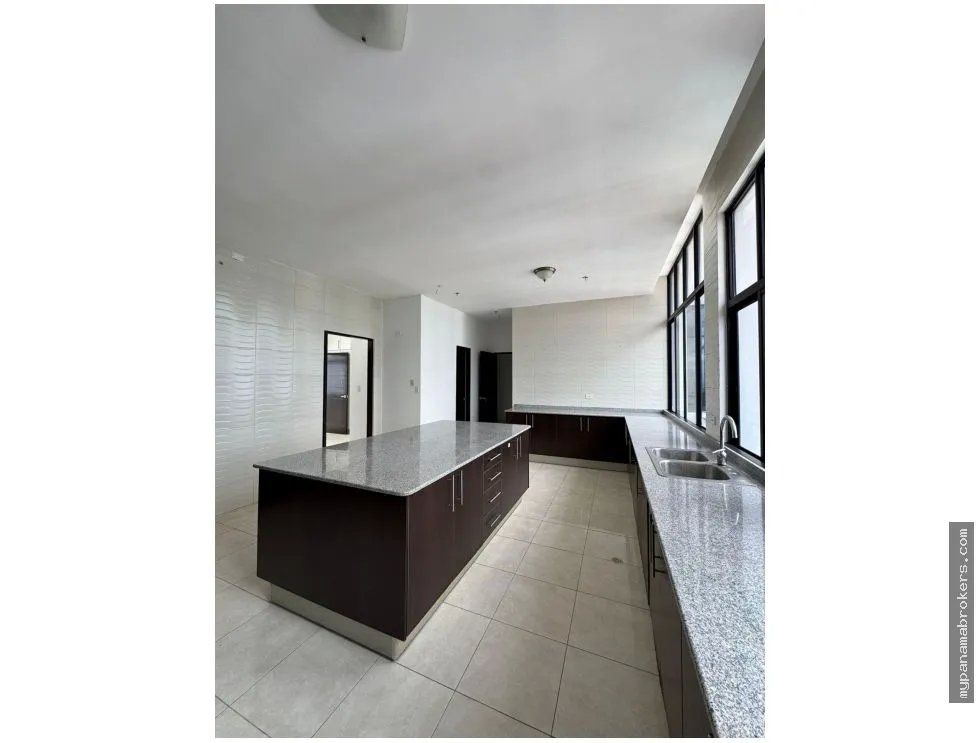 Se vende penthouse en dos mares, betania