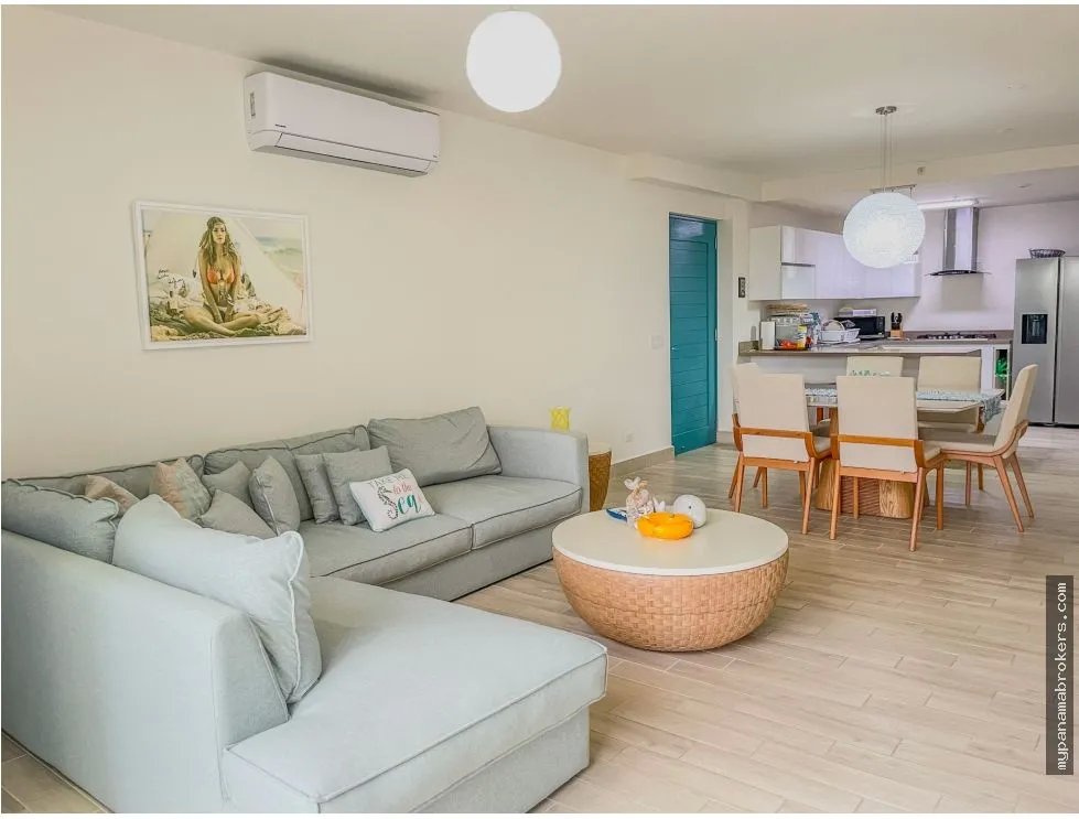 Se vende apartamento en ph playa caracol, punta chame