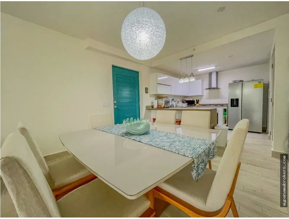 Se vende apartamento en ph playa caracol, punta chame