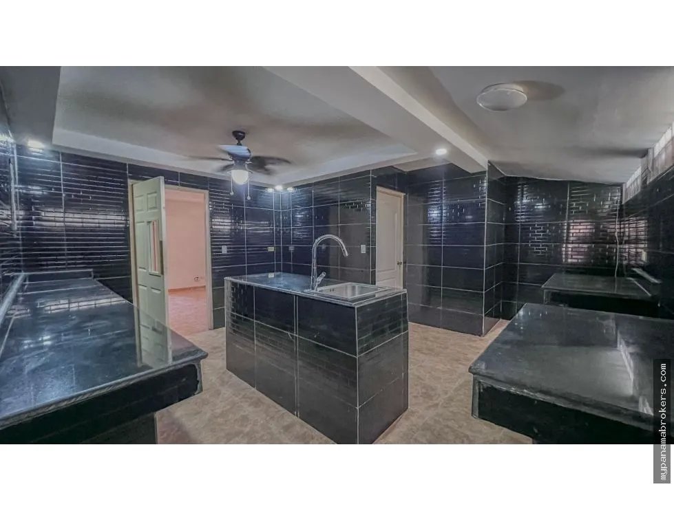 Se vende casa en villa zaita, las cumbres