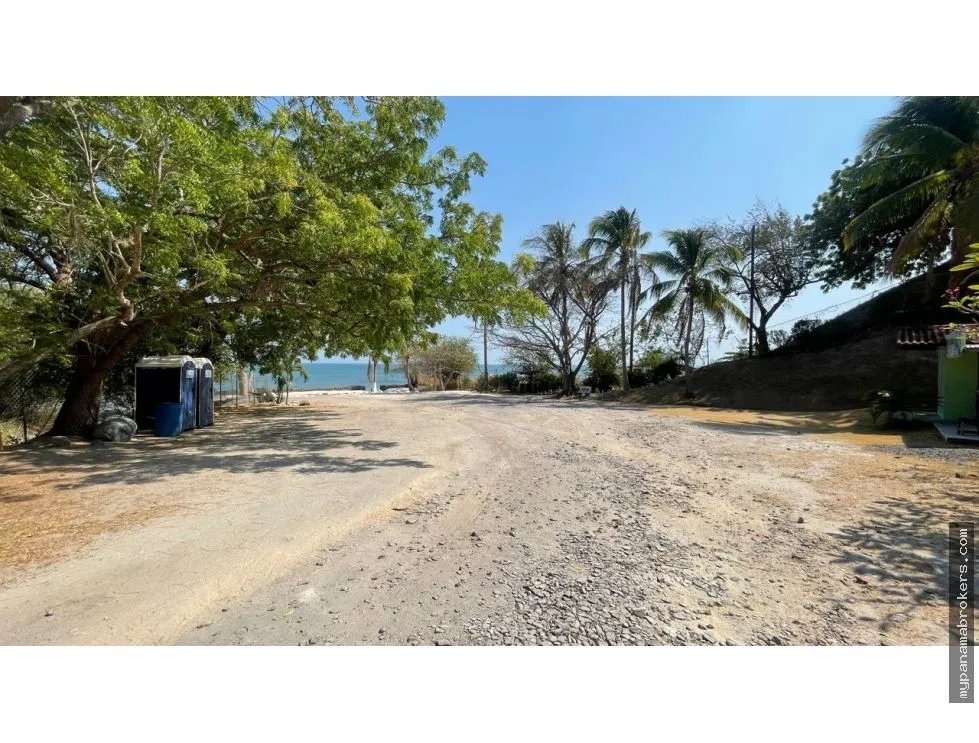 Se vende lote en costa esmeralda, san carlos
