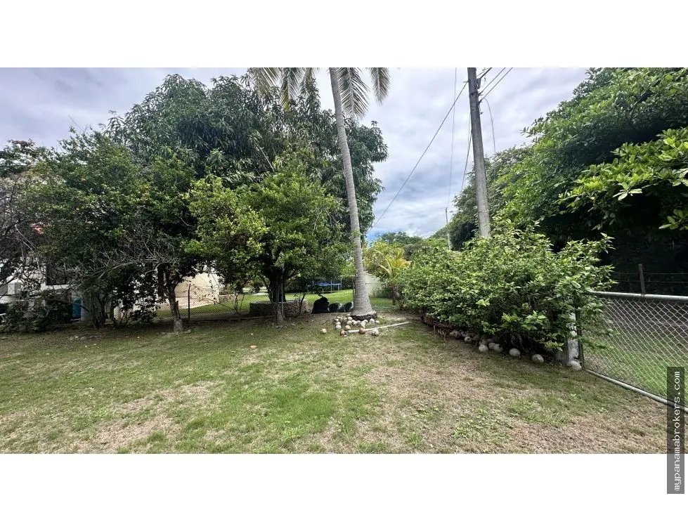 Se vende lote en costa esmeralda, san carlos
