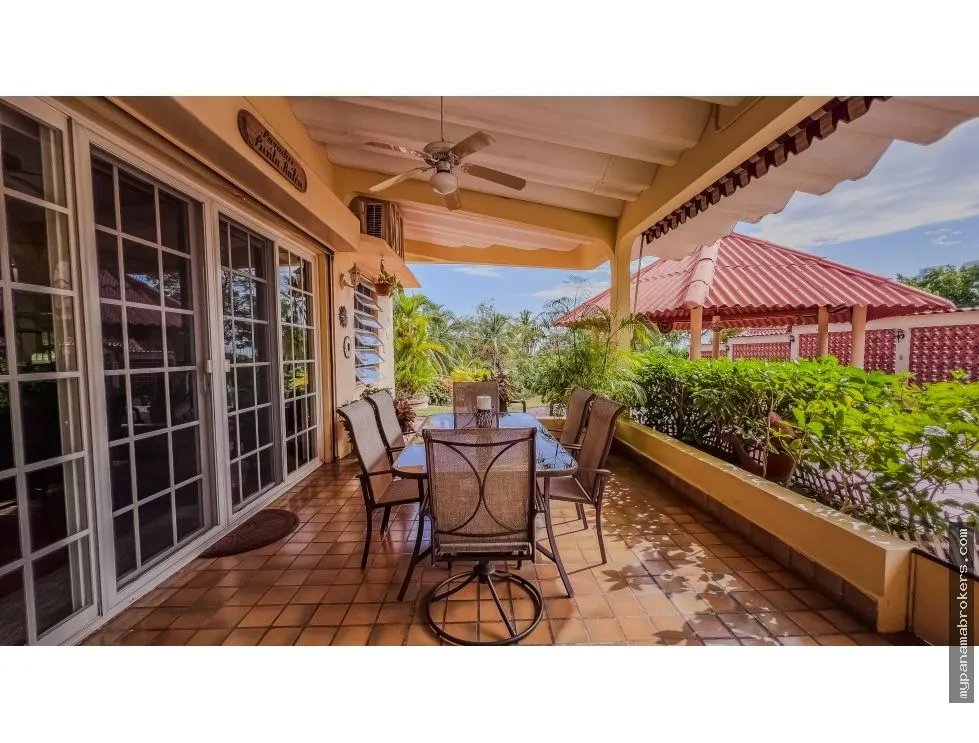 Se vende casa en rio mar, san carlos, panamá oeste