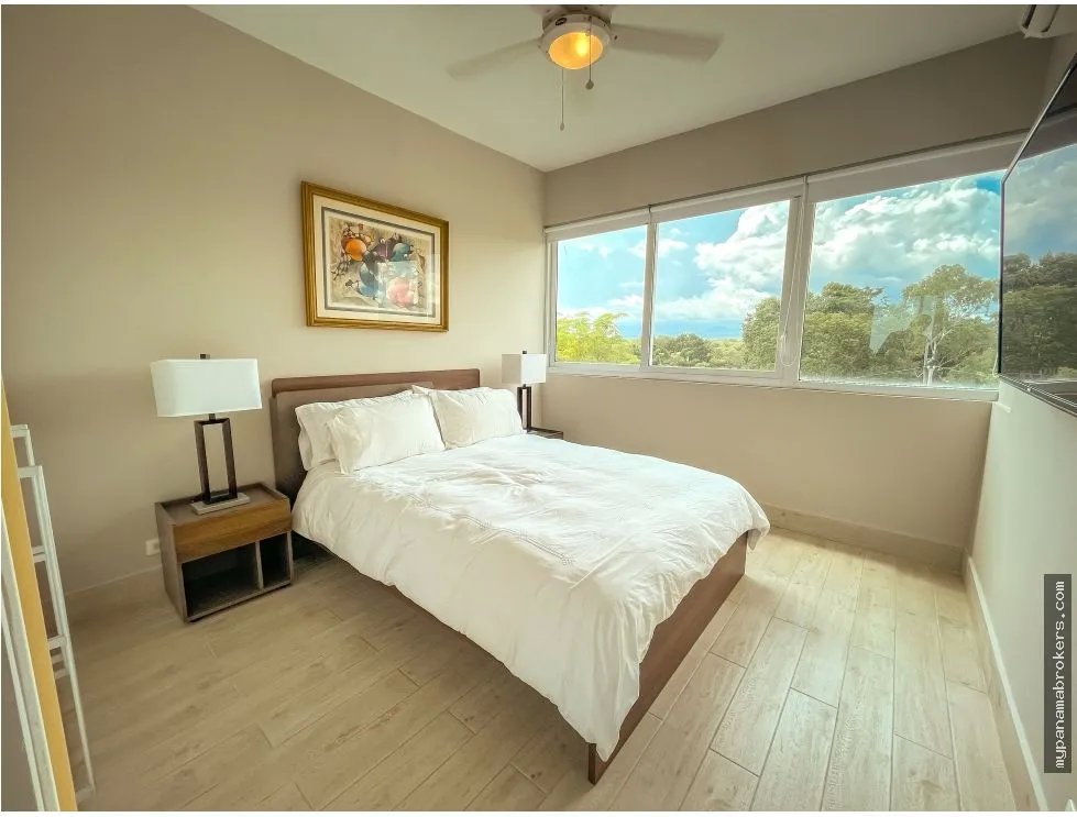 Se vende y alquila apartamento en punta barco, san carlos