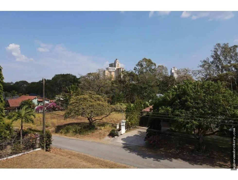 Se vende lote en club de golf, coronado, chame