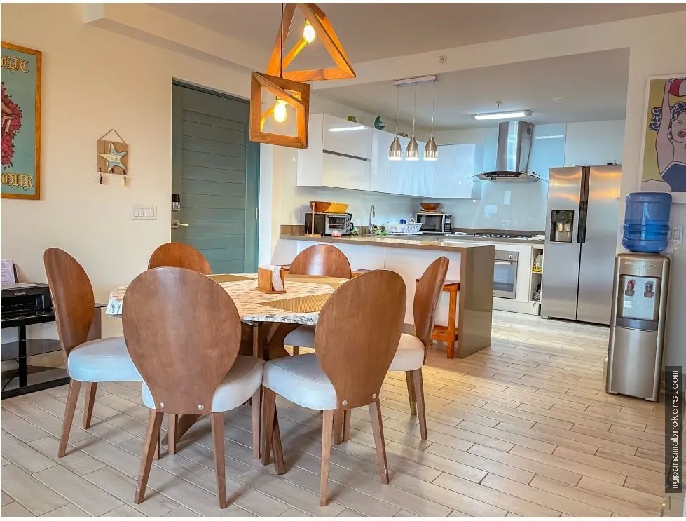 Se vende apartamento en playa caracol, chame