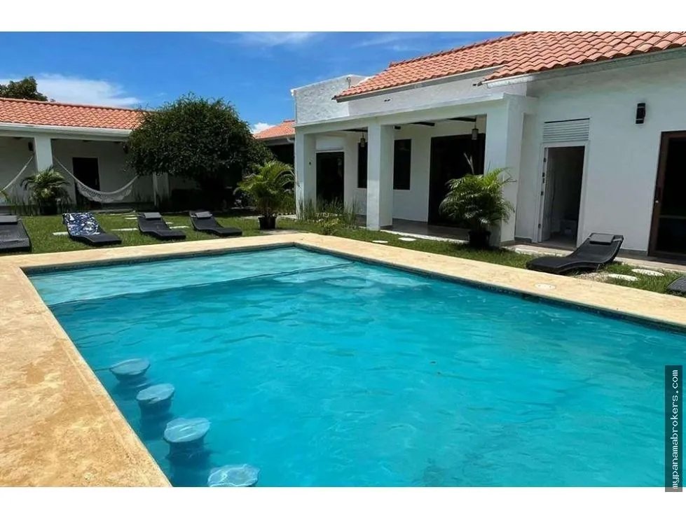 Se vende casa de playa, casa nia, punta barco viejo