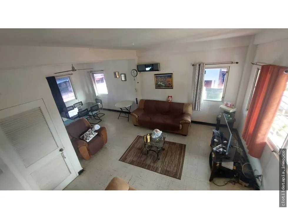 Venta de casa en el espinar, colón