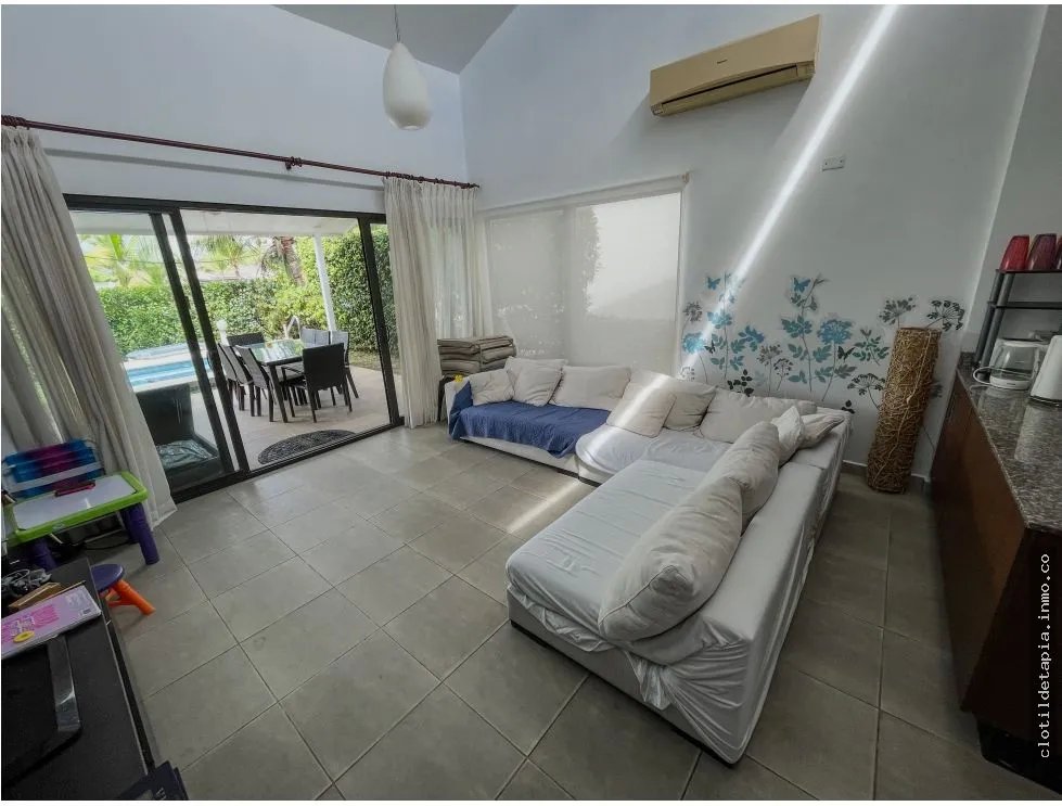 Se vende casa en coronado, chame