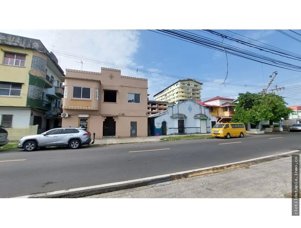 Se venden edificios en barrio norte, colón