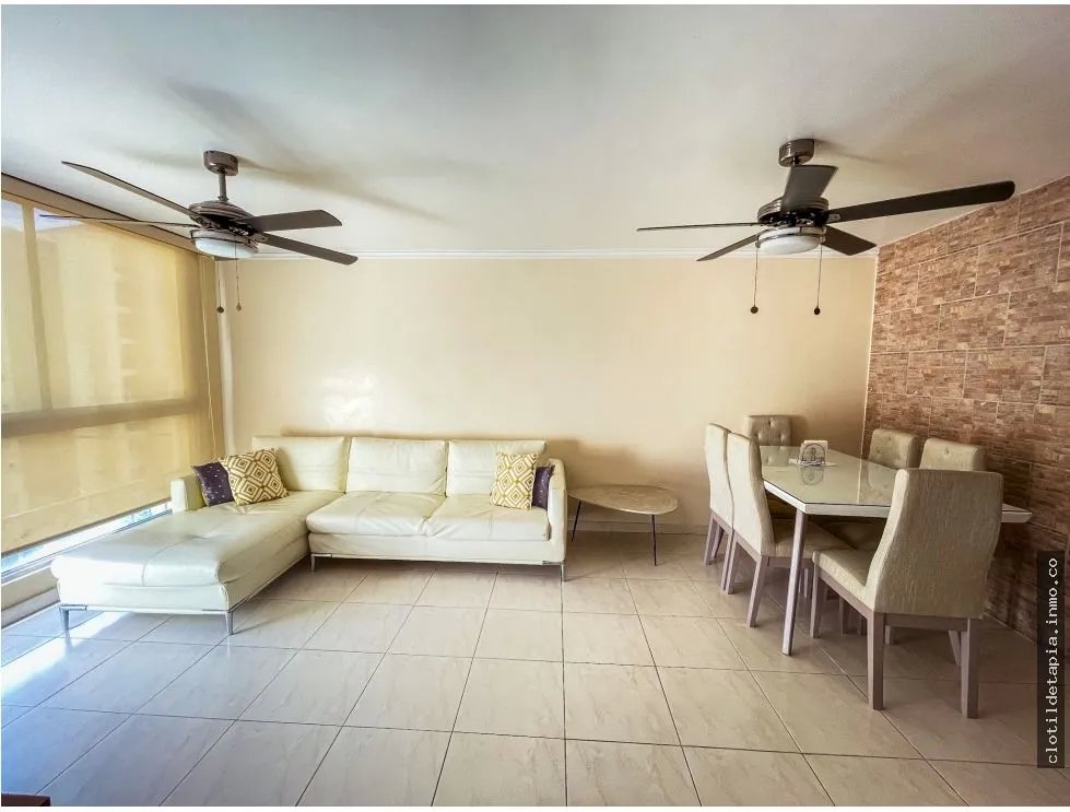 Se vende apartamento en ph mcgregor hill, condado del rey