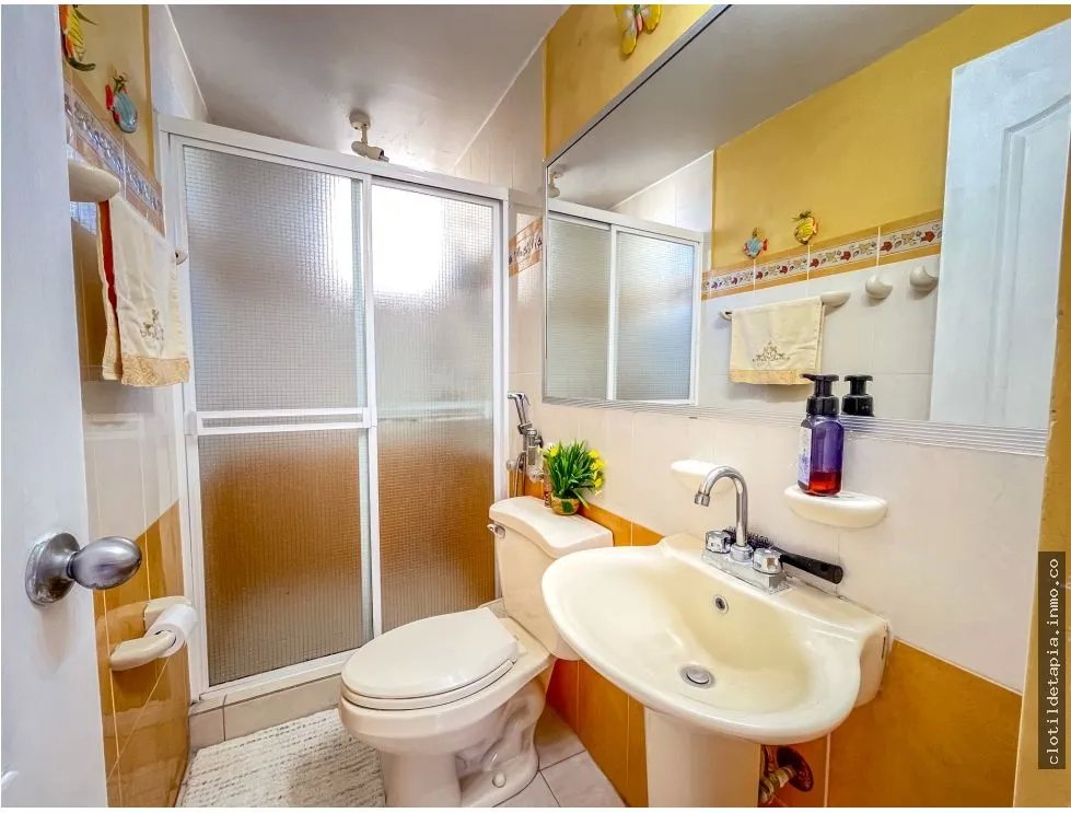 Se vende apartamento en ph mcgregor hill, condado del rey