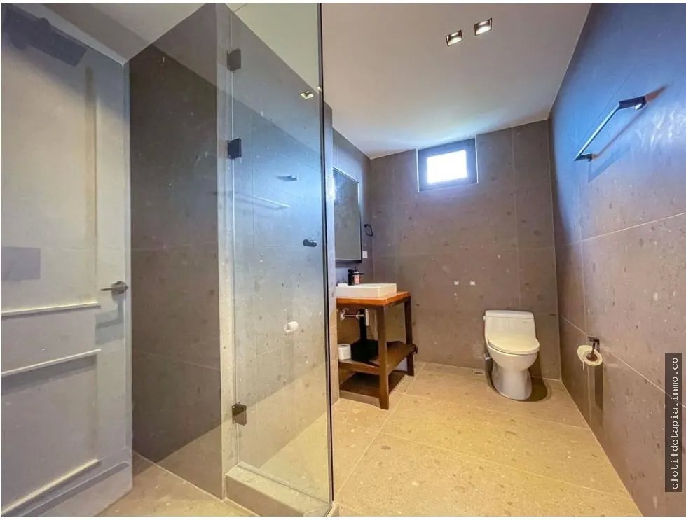 Se vende penthouse en punta caelo, san carlos