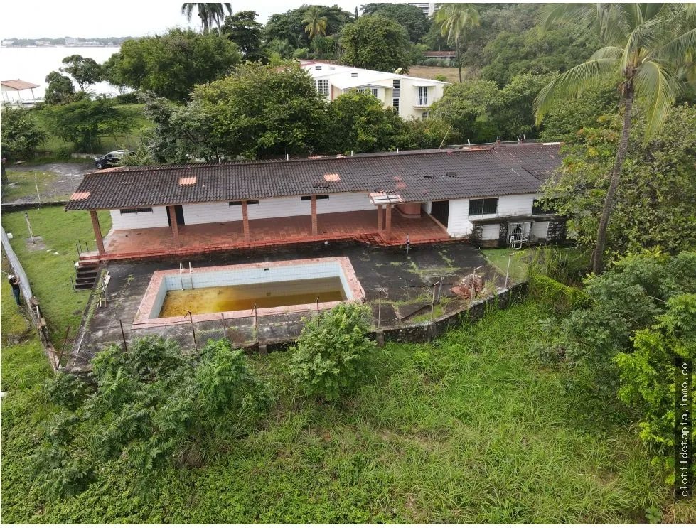 Se vende terreno frente al mar en nueva gorgona, chame