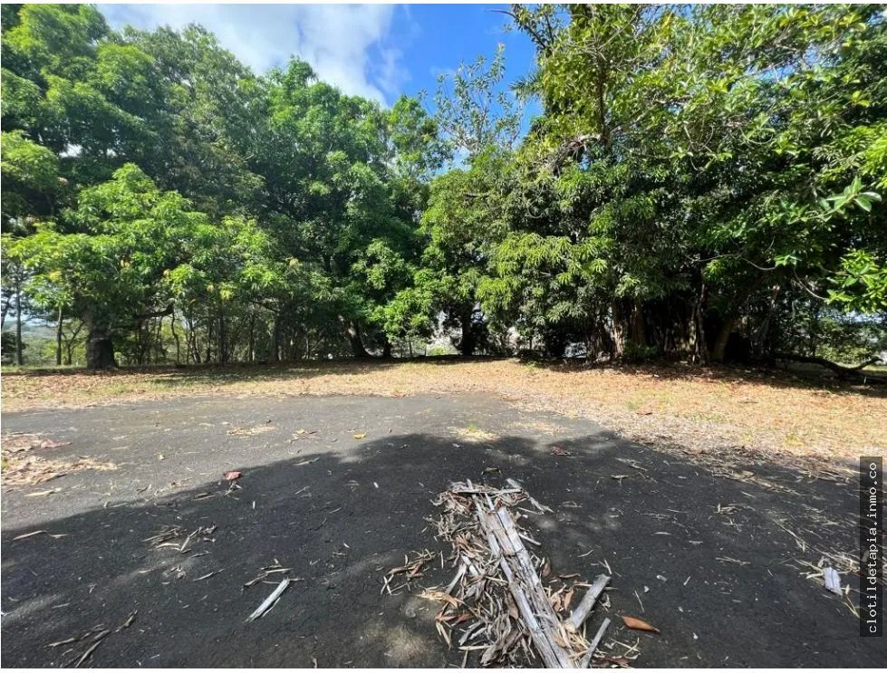 Se vende lote en albrook, ancón