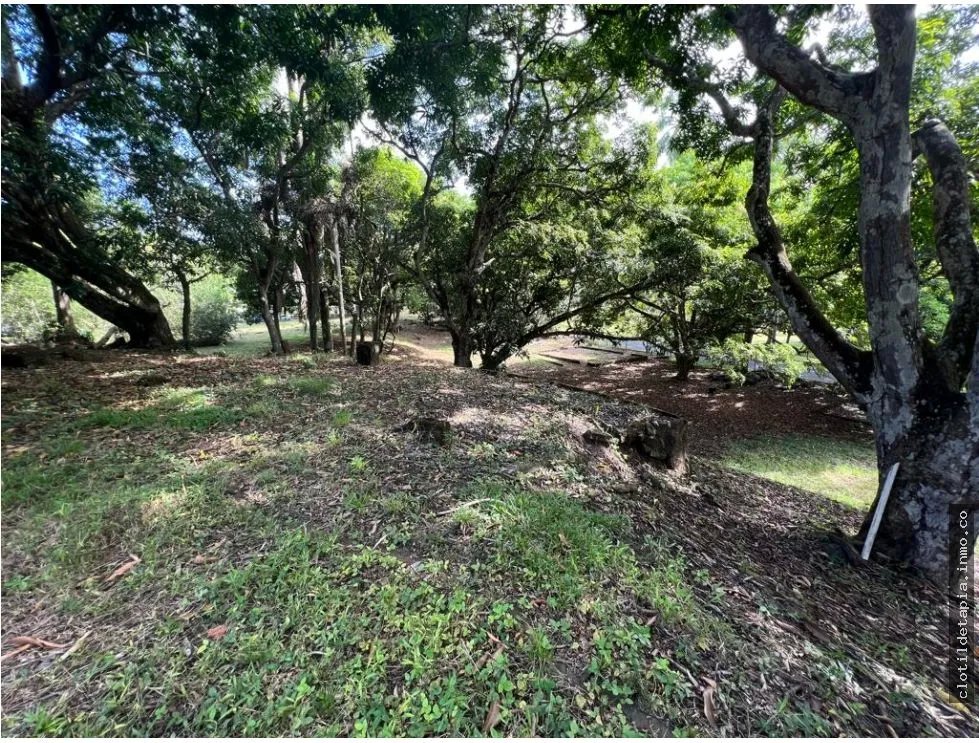 Se vende lote en albrook, ancón