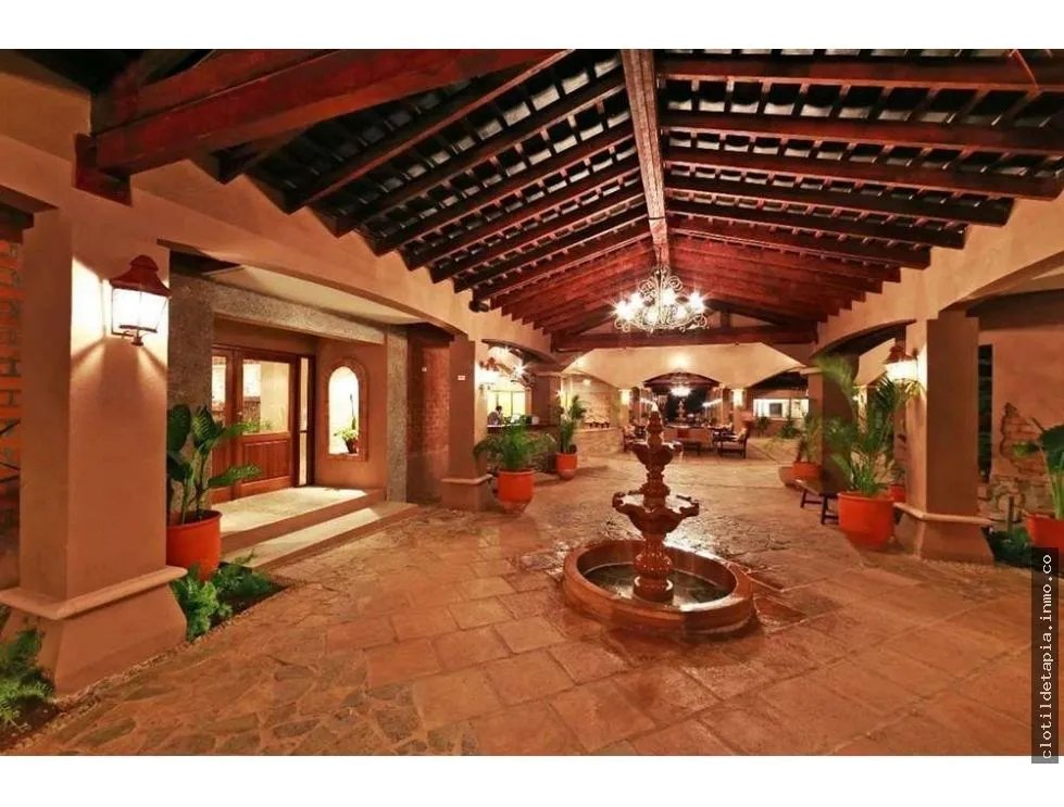 Se vende hotel de lujo en chitré, herrera