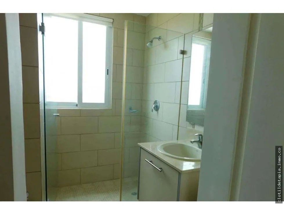Se vende/ alquila penthouse en p.h. cocolí, bijao, río hato