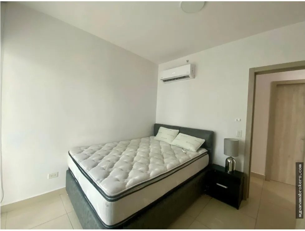 Alquiler de apartamento amoblado en bella vista, panamá