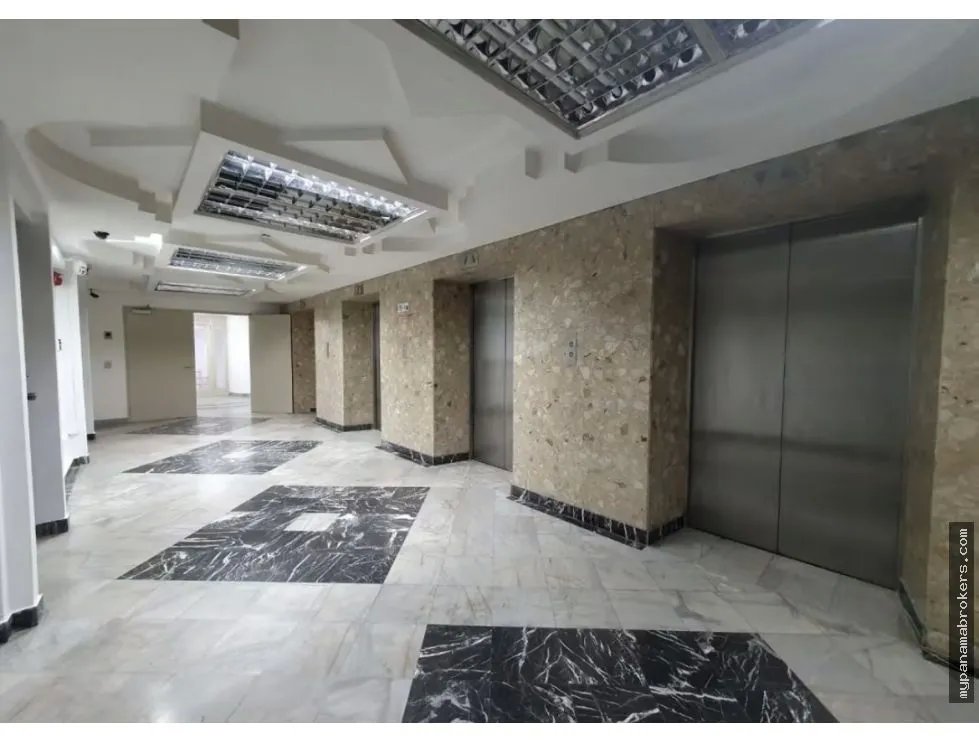 Oficina en venta en avenida balboa