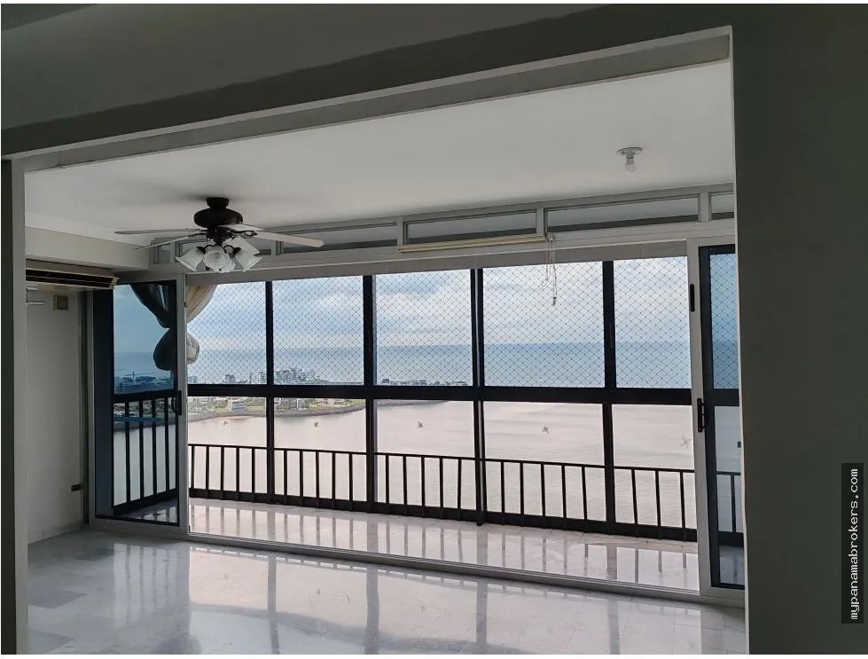 Venta de penthouse en pacific shore