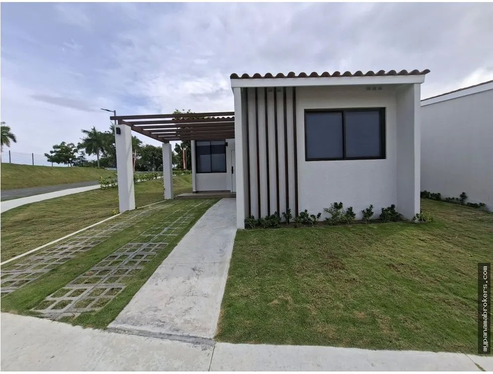 Venta de casas de playa full equipadas san carlos - panamá oeste