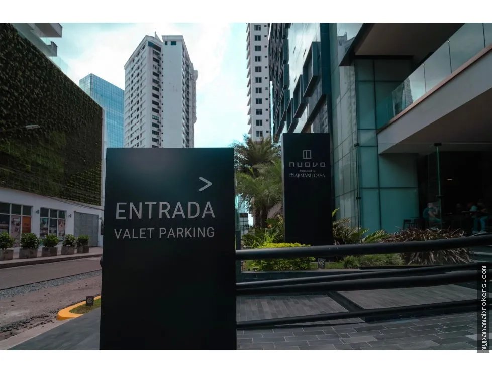 Alquiler local comercial en gris para restaurante - bella vista