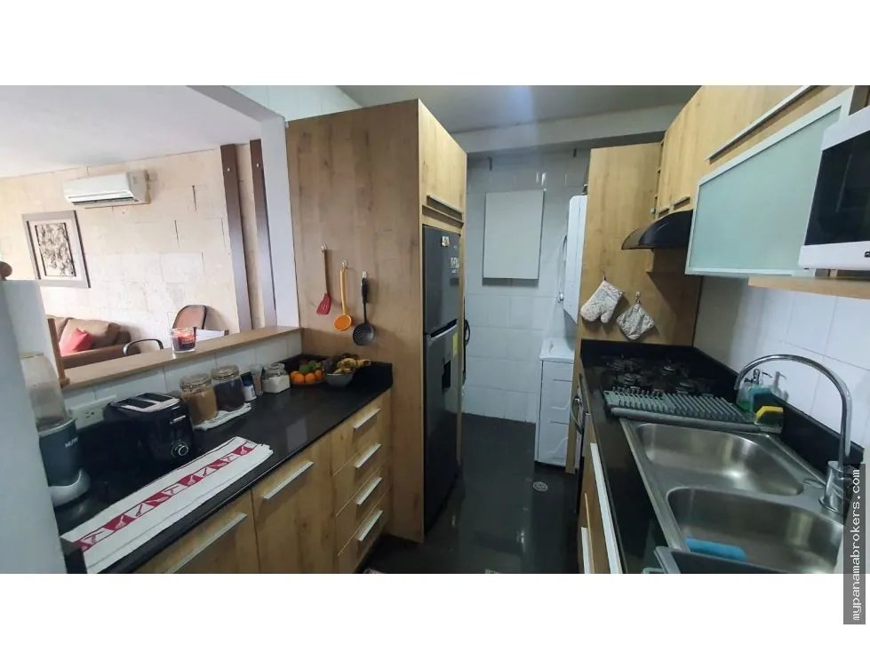 Venta de apartamento en ph majestic garden semi-amoblado