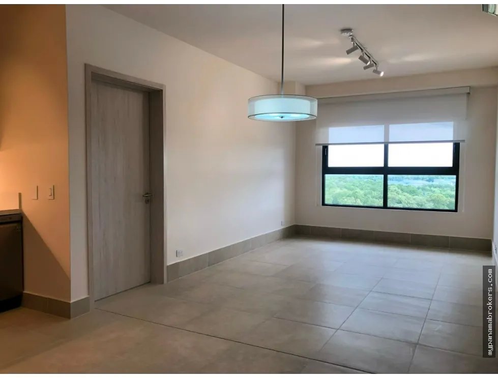 Alquiler de apartamento de 2 habitaciones en ocean house, santa maria
