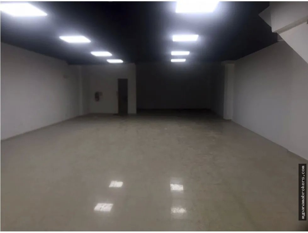 Alquiler de locales comerciales en plaza agora, chanis, panamá