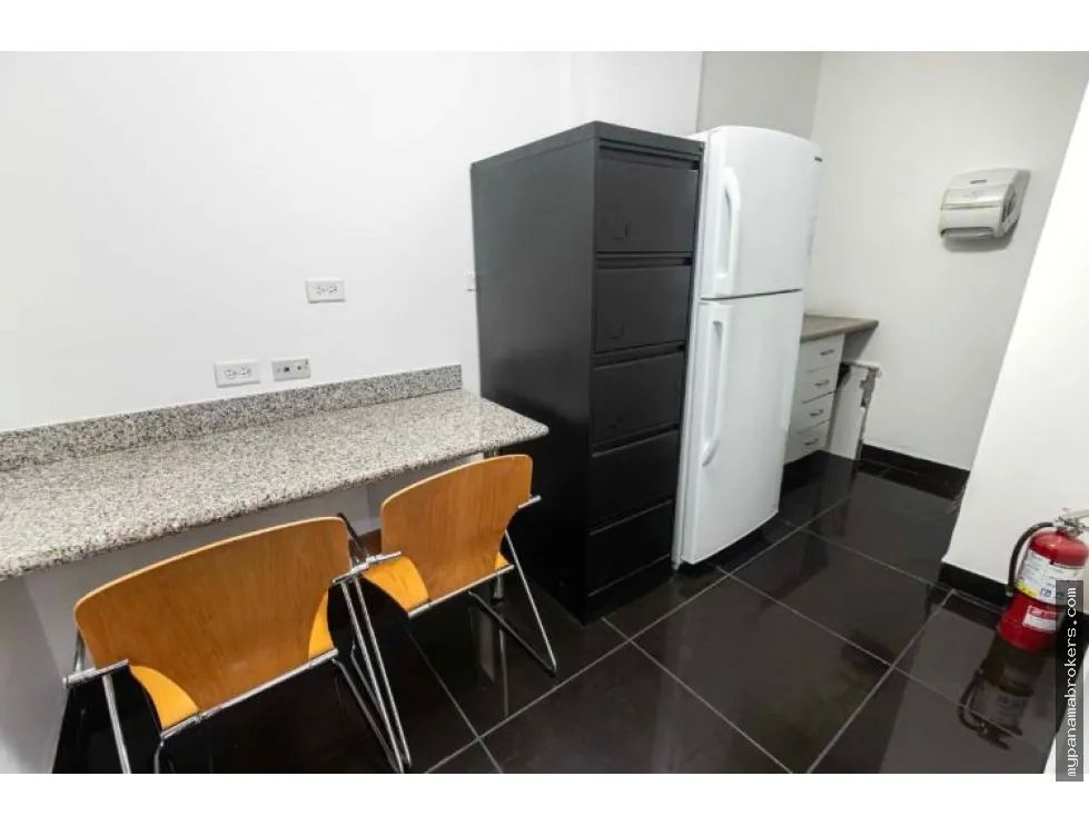 Venta de oficina amoblada en obarrio, panamá